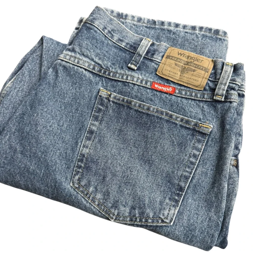 Wrangler Relaxed Fit‎ Jeans Mens 42x29 Blue Denim Straight Leg Casual Pants